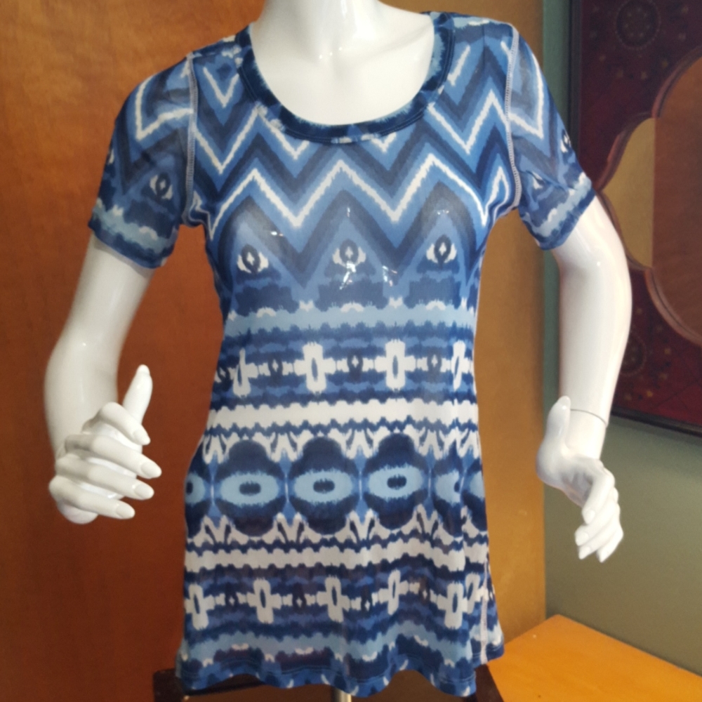 Karen kane top. Sheer
